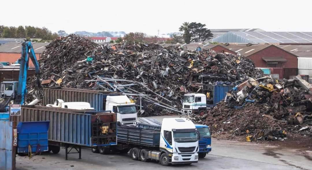 Thu mua phế liệu KCN tại Bình Dương giá cực tốt cho doanh nghiệp của bạn