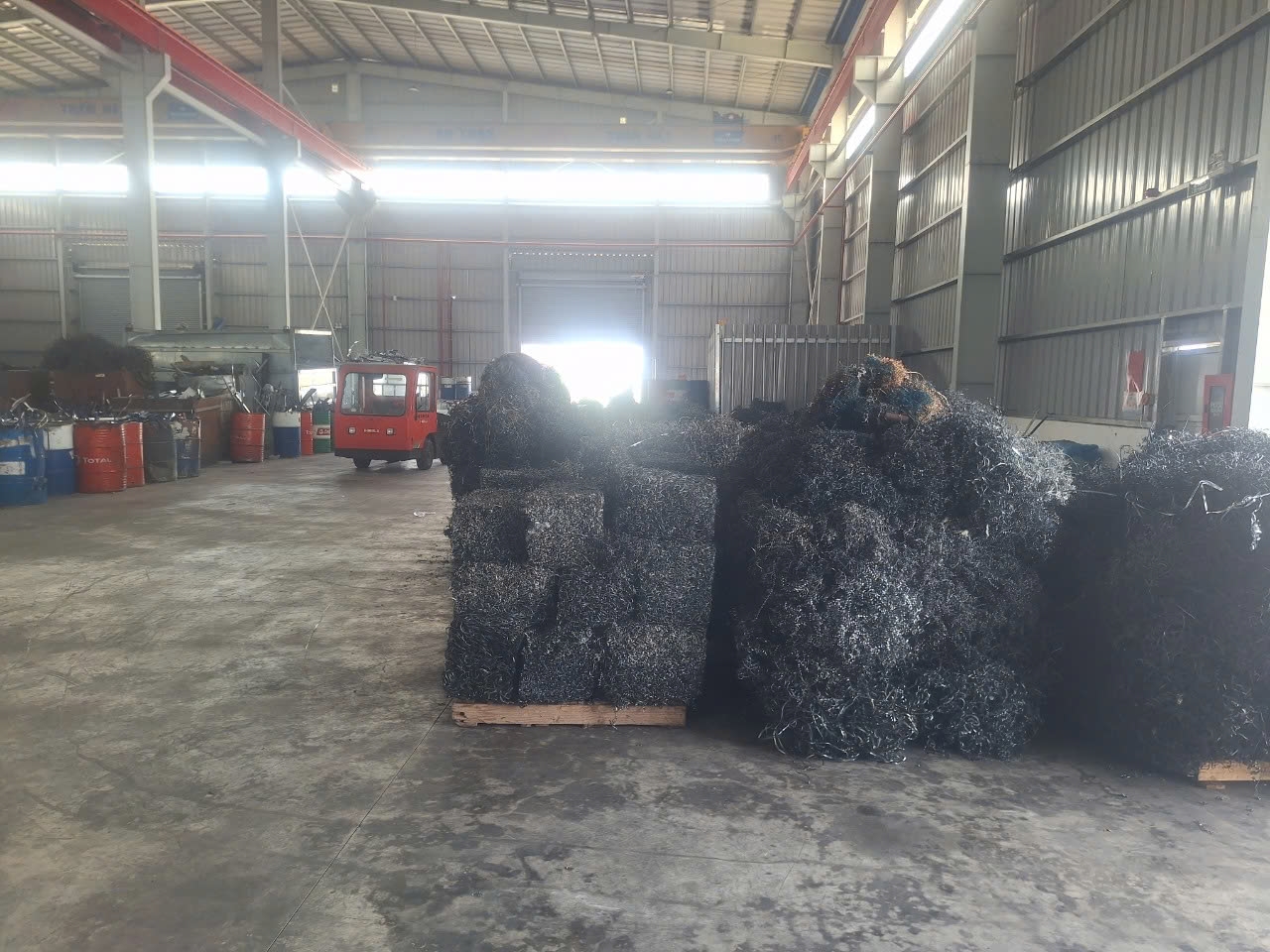 Làm Sao Để Bán Phế Liệu Với Giá Cao Tại Bình Dương?